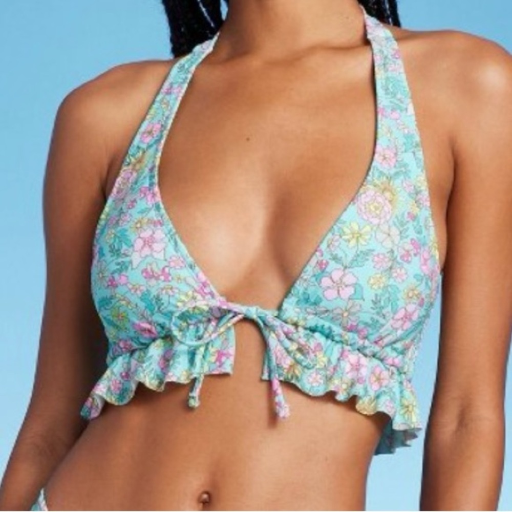 Wild fable ruffle bikini top size medium - Picture 1 of 2
